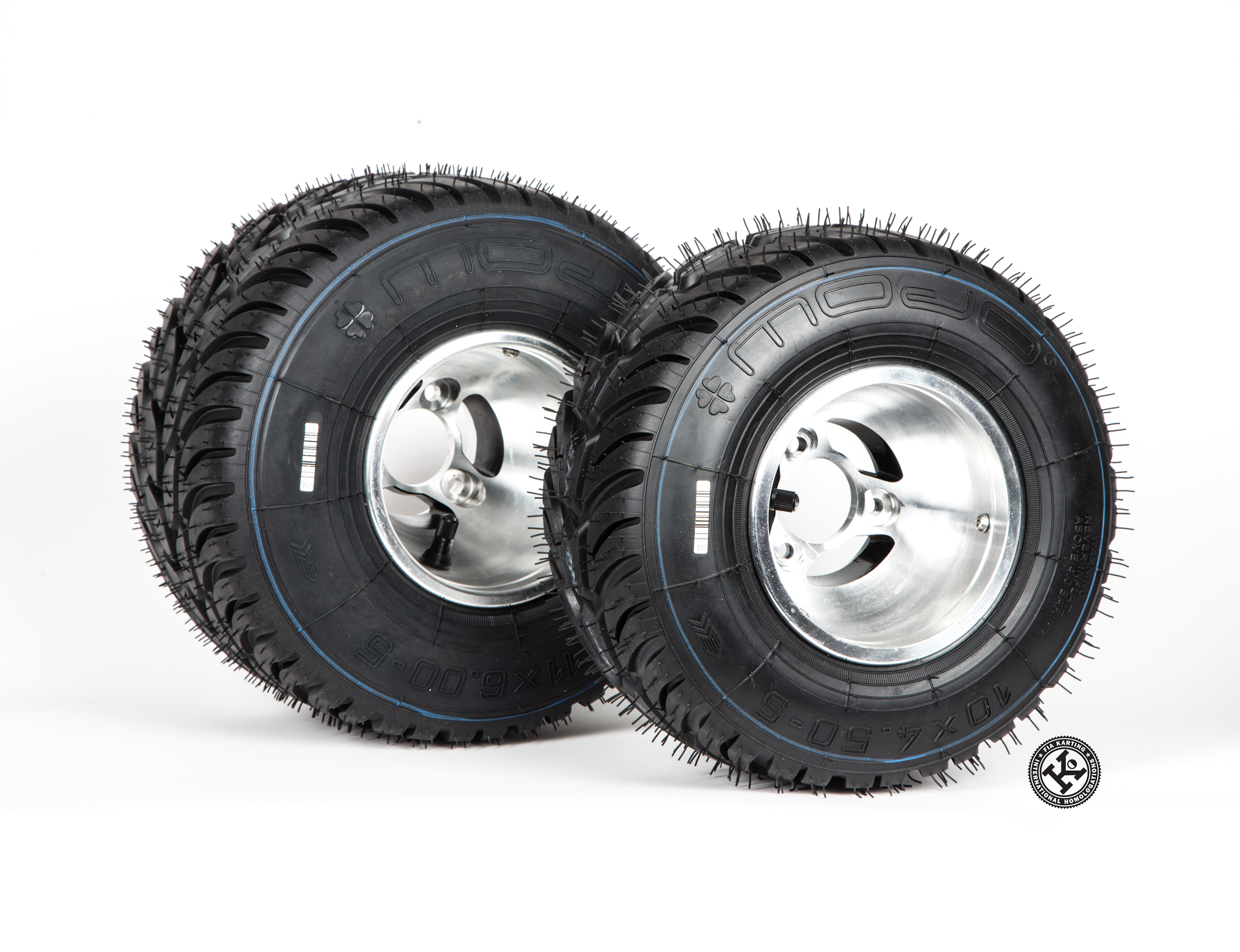 Mojo W5 Wet Rain Tyre Set For Mini / Junior / Senior Max