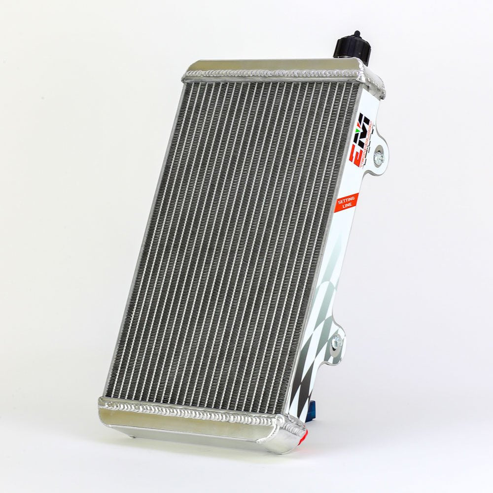 EM Technology Medium Radiator 43cm X 25cm Complete With Fixing Kit ...