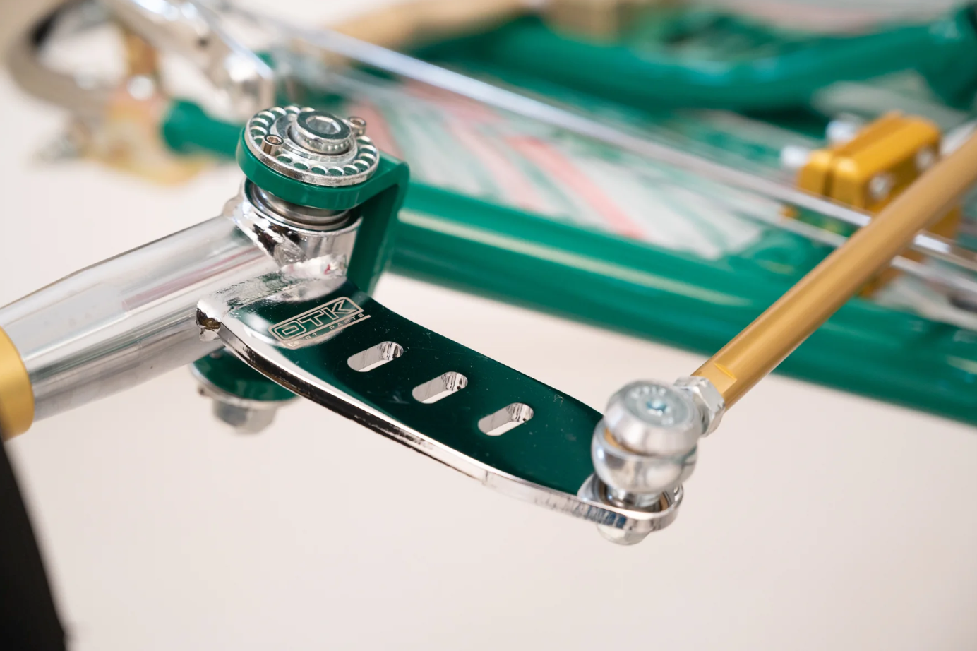 Senzo OTK Center Castor Adjuster Pair M8